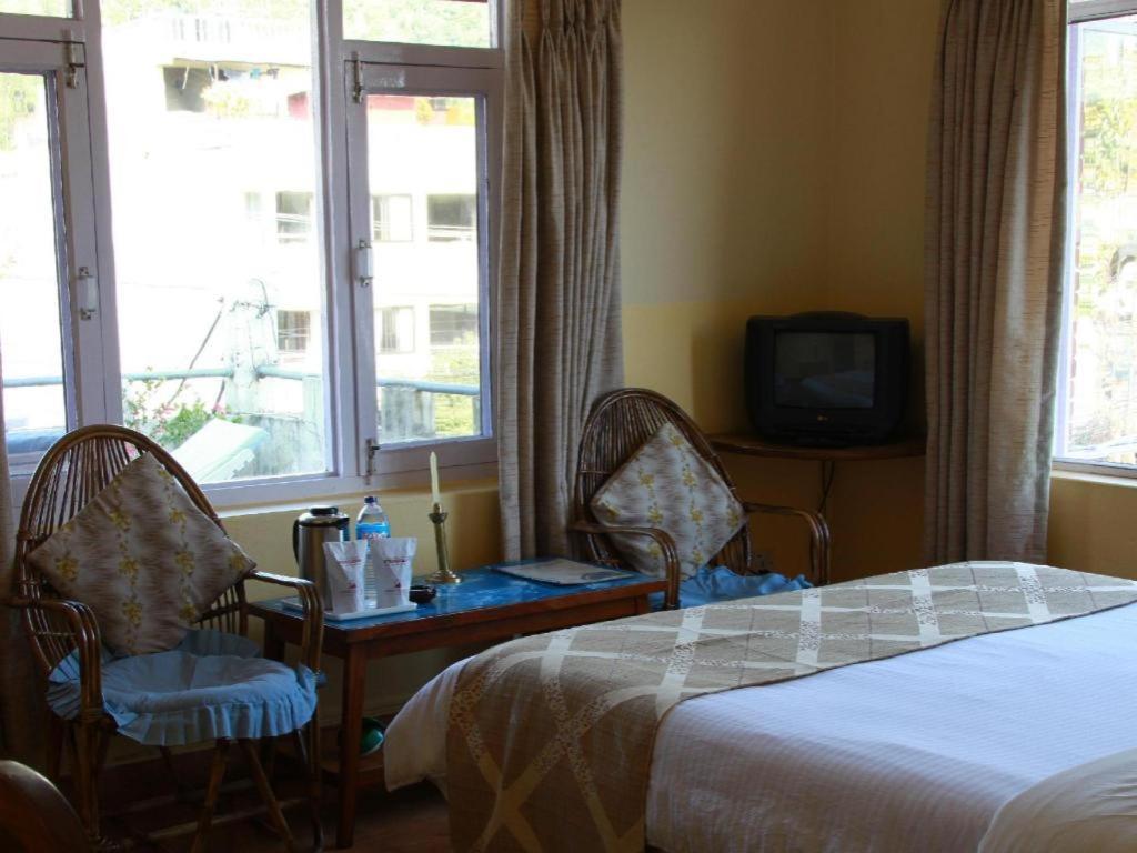 Fairmount Hotel Pokhara Exterior photo