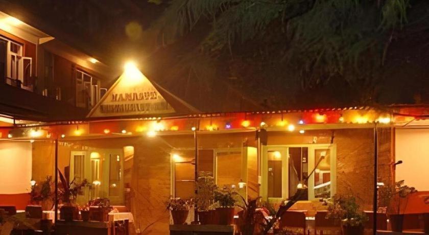Fairmount Hotel Pokhara Exterior photo